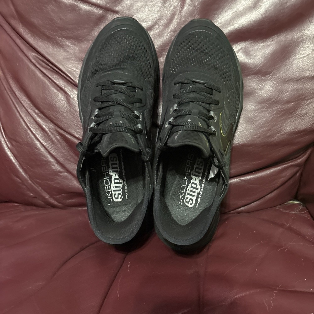 Skechers Womens Slip-ins: Glide-Step Altus Slip-in shoes Black - 150510-BBK 8.5 - Picture 2 of 10